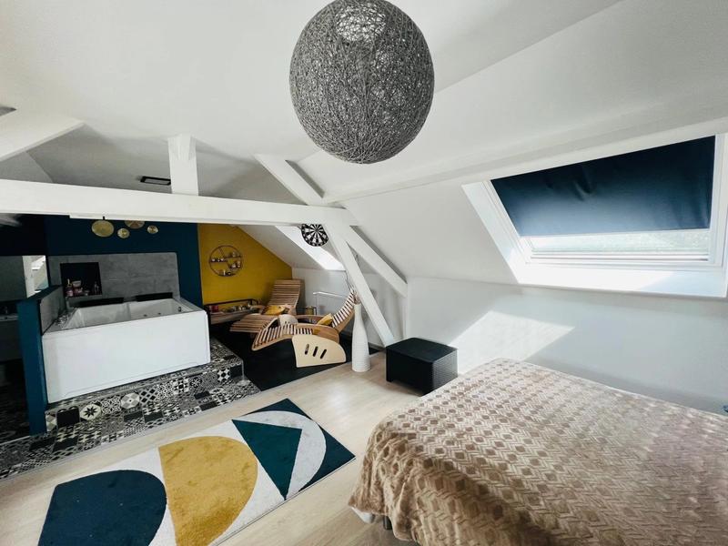 Maison - 191 m² - 7 pièces