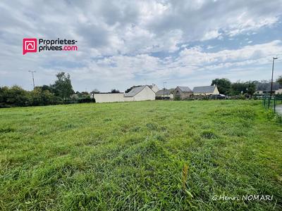 Terrain constructible - 1 209 m²