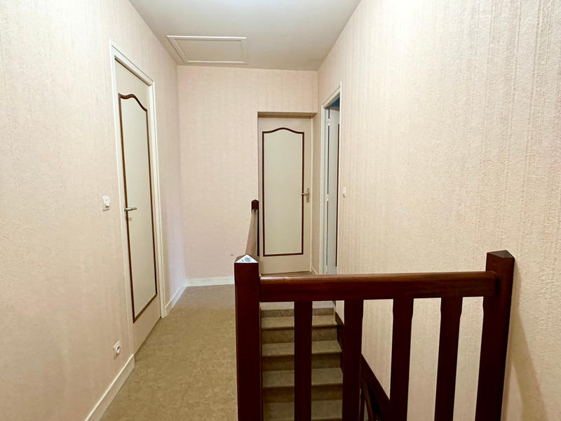 Maison - 105 m² - 6 pièces