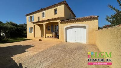 Villa - 153 m² - 5 pièces