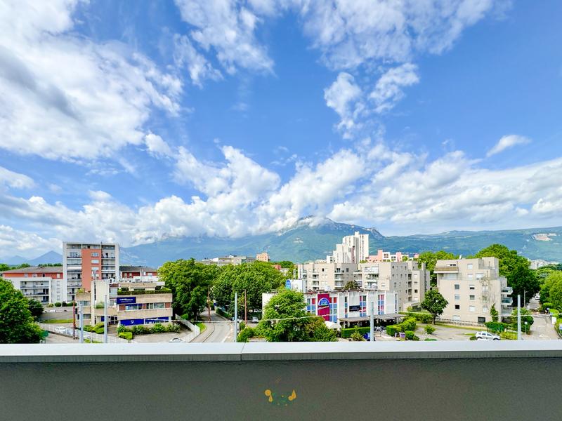 Appartement - 76 m² - 3 pièces