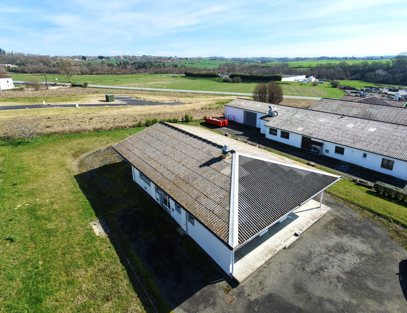 Maison - 199 m² - 5 pièces