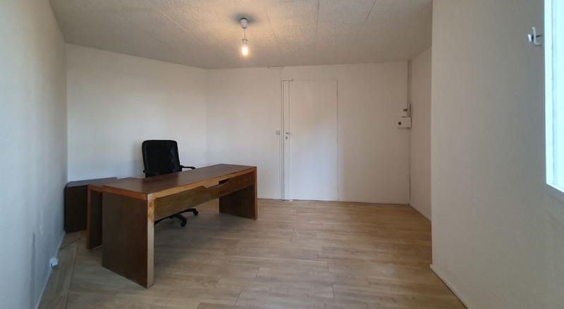 Bureau - 14 m² - 1 pièce