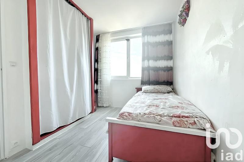 Appartement - 83 m² - 5 pièces