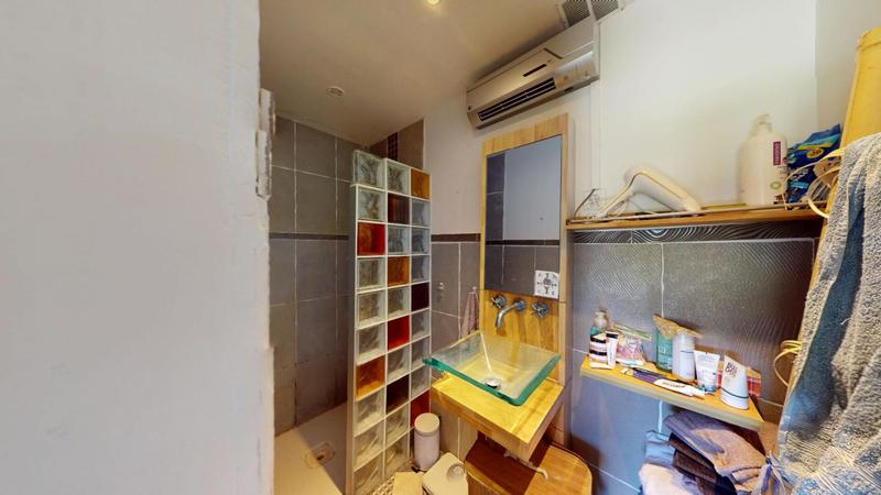 Maison - 570 m² - 15 pièces