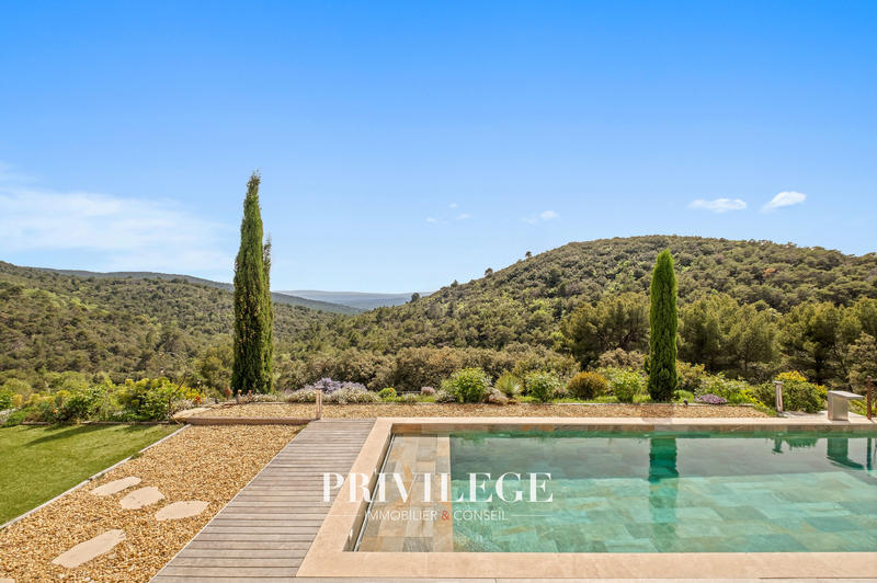 Bastide - 400 m² - 16 pièces