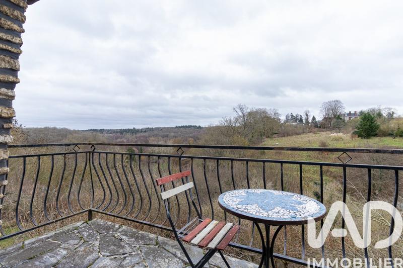 Maison - 184 m² - 10 pièces