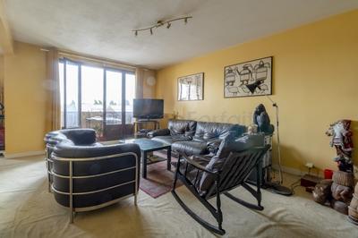 Appartement - 99 m² - 5 pièces