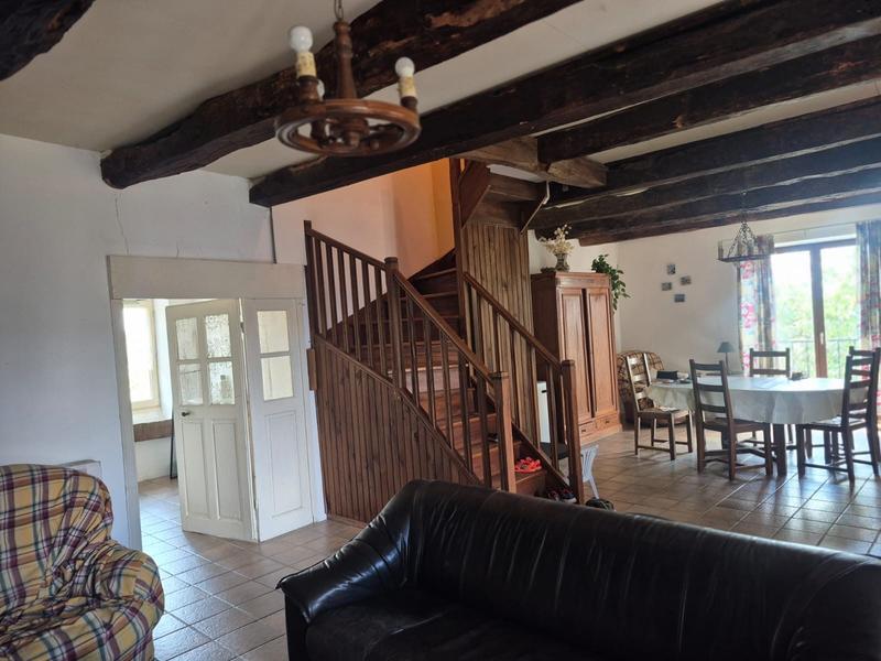 Maison - 156 m² - 7 pièces