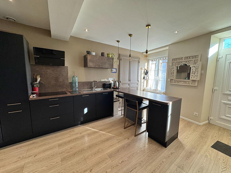 Maison - 101 m² - 4 pièces