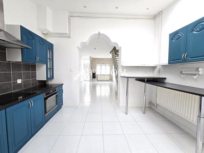 Maison - 85 m² - 4 pièces