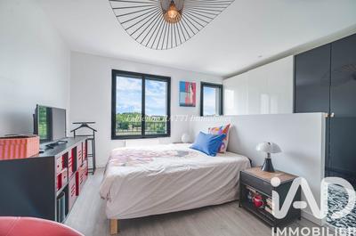 Maison - 145 m² - 6 pièces