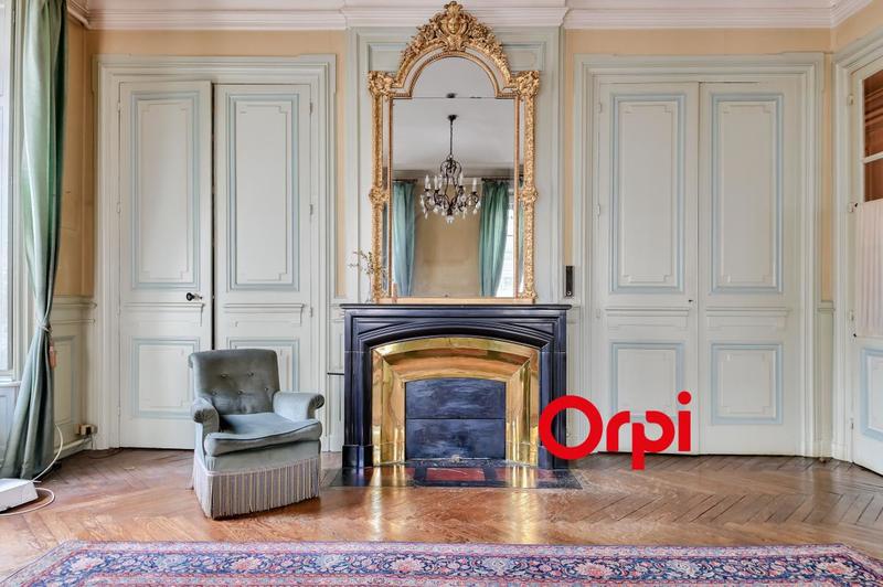 Appartement - 202 m² - 5 pièces