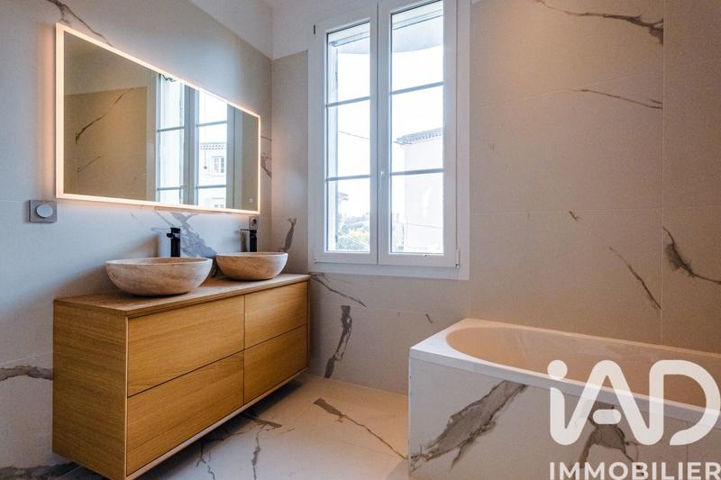 Appartement - 93 m² - 4 pièces