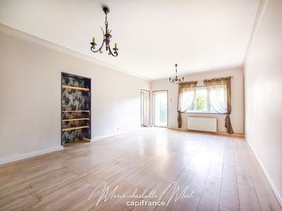 Maison de ville - 104 m² - 4 pièces