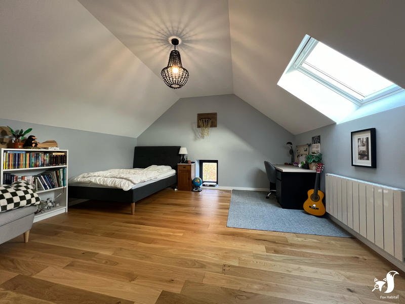 Maison - 180 m² - 5 pièces