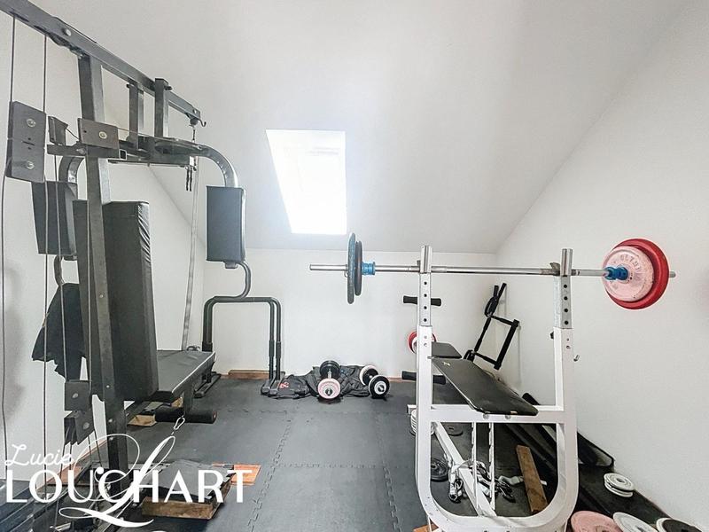 Maison - 178 m² - 7 pièces