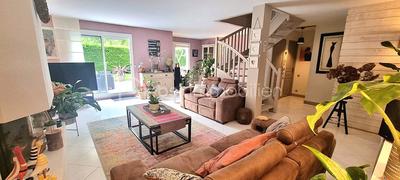 Maison - 165 m² - 6 pièces