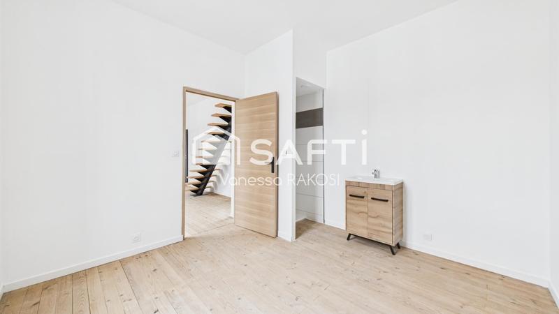 Maison - 88 m² - 5 pièces