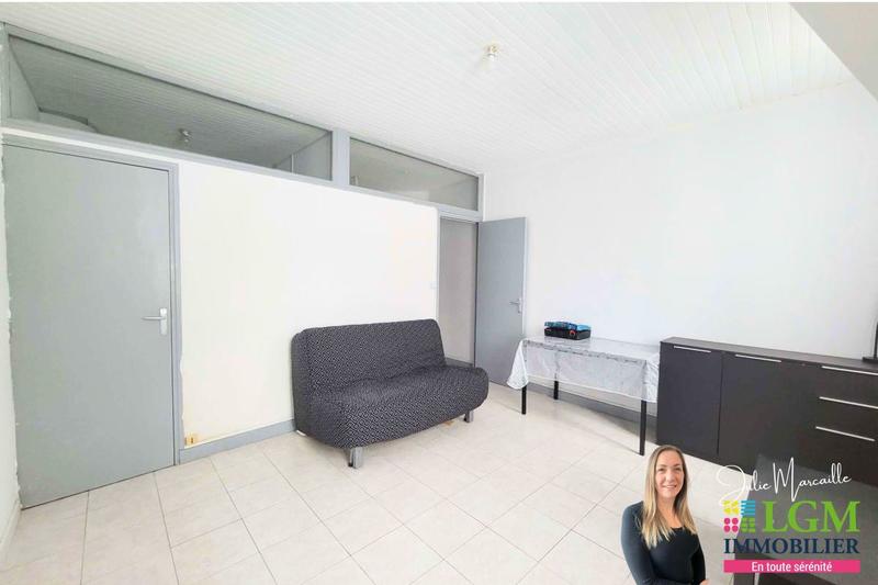 Studio - 24 m² - 1 pièce