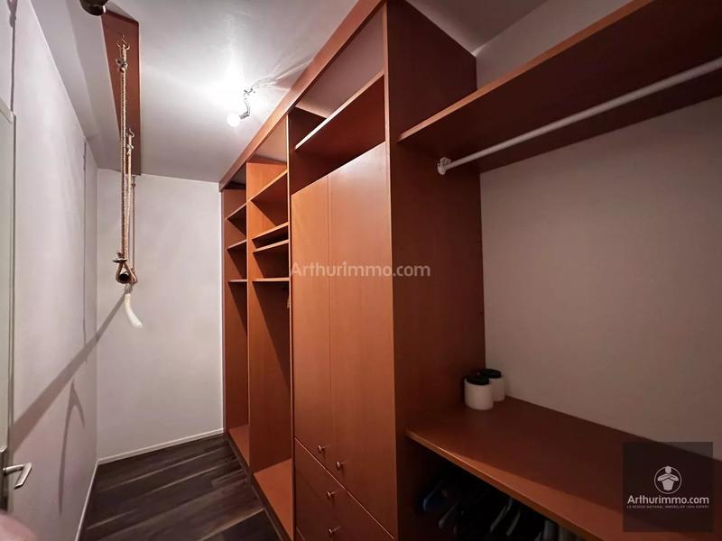 Appartement - 220 m² - 7 pièces