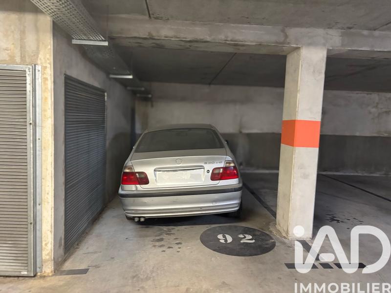 Parking - 12 m²