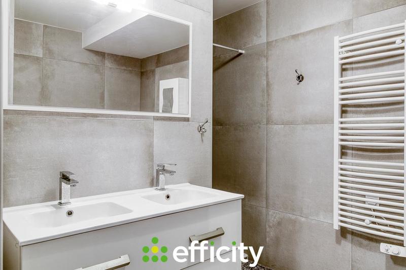 Appartement - 100 m² - 4 pièces