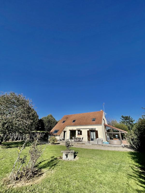 Maison traditionnelle - 156 m² - 7 pièces