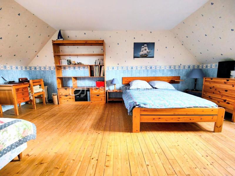 Maison - 113 m² - 7 pièces