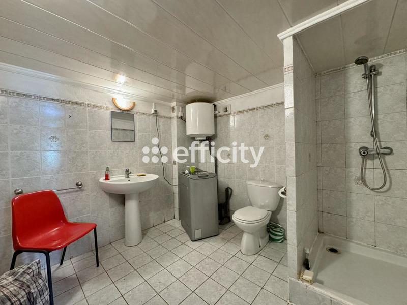 Maison - 200 m² - 10 pièces