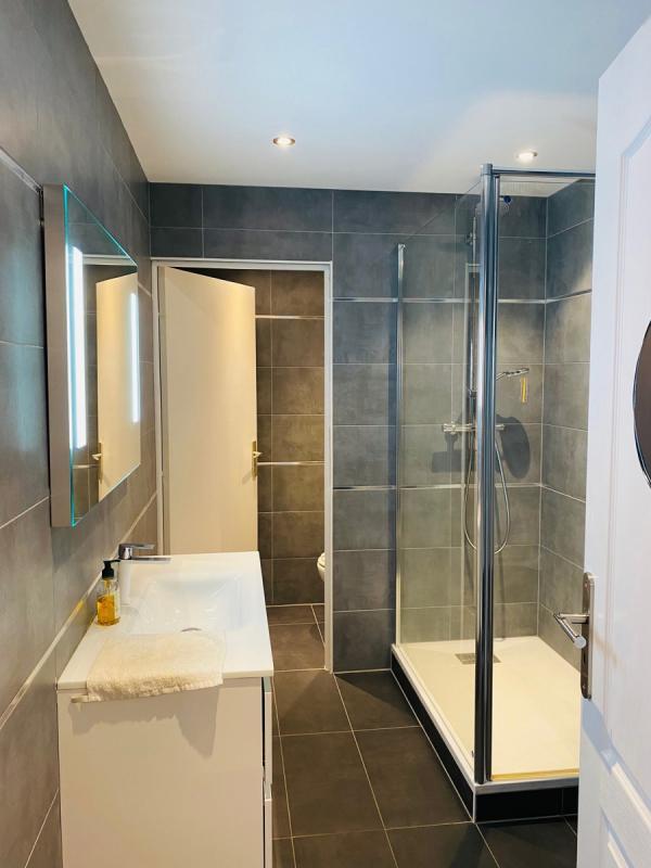 Bureau - 197 m² - 4 pièces