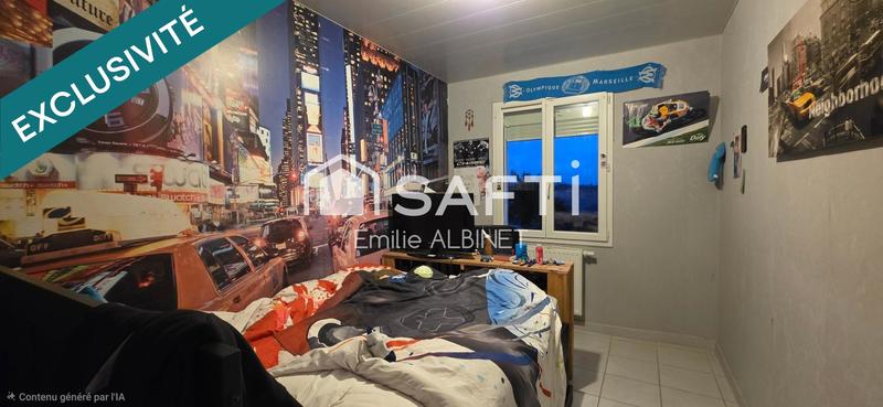 Maison - 95 m² - 5 pièces