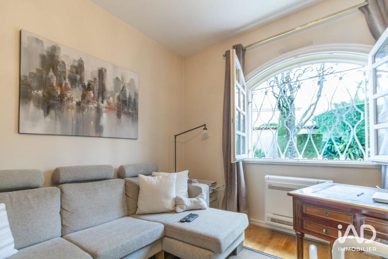 Maison - 284 m² - 6 pièces