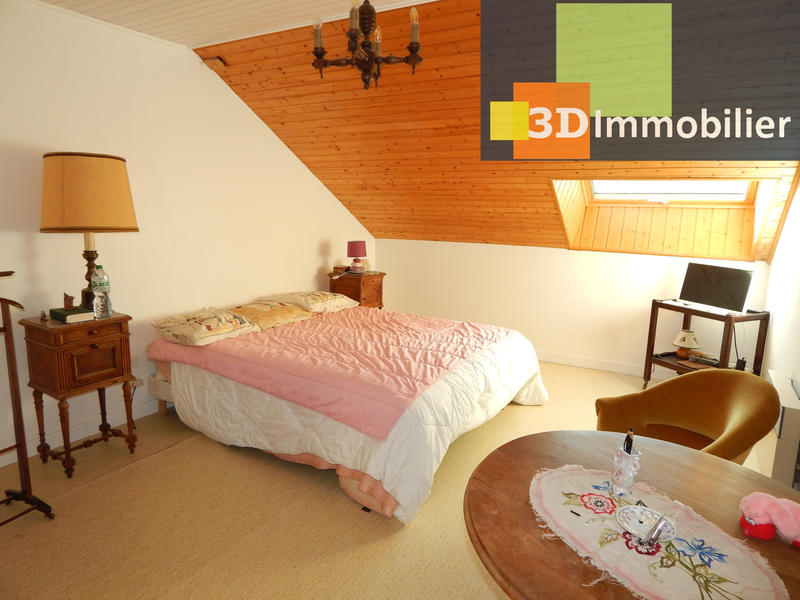 Maison - 234 m² - 7 pièces