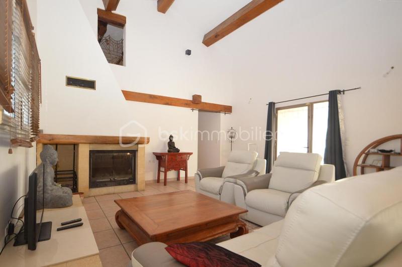 Villa - 180 m² - 5 pièces