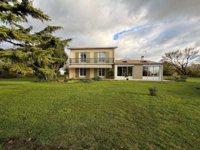 Maison - 155 m² - 7 pièces