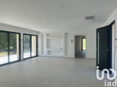 Maison - 141 m² - 5 pièces