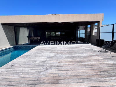 Villa - 415 m² - 6 pièces