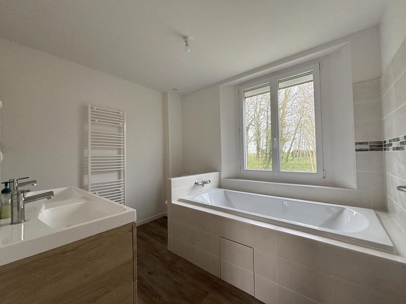 Maison - 101 m² - 5 pièces