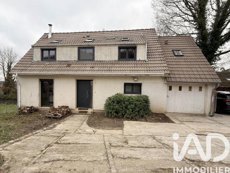 Maison - 134 m² - 7 pièces