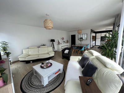 Maison - 175 m² - 6 pièces