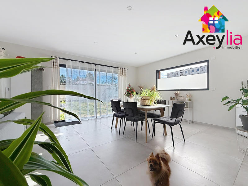 Maison - 155 m² - 6 pièces