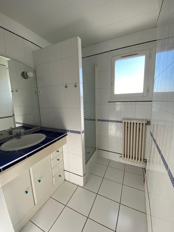 Appartement - 60 m² - 4 pièces