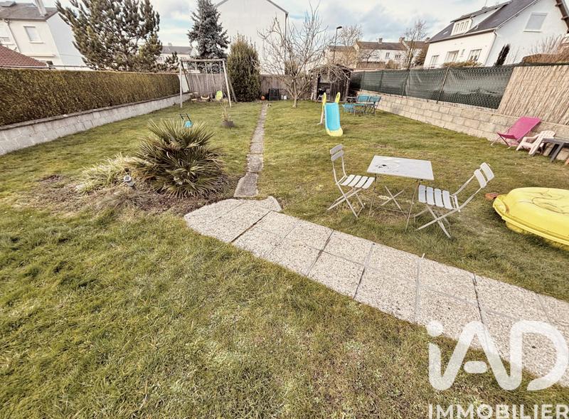 Maison - 86 m² - 5 pièces