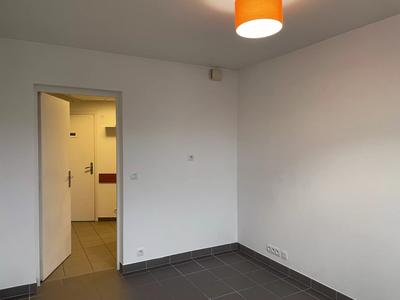 Bureau - 11 m² - 1 pièce
