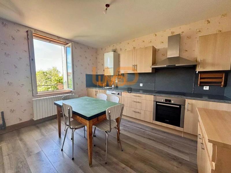 Maison - 110 m² - 5 pièces