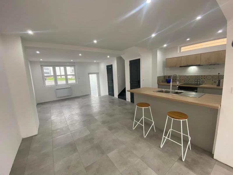 Maison de ville - 83 m² - 5 pièces