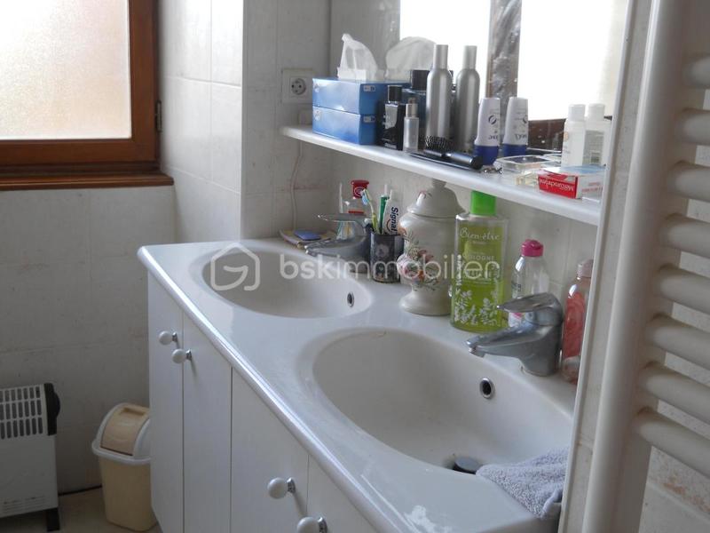 Maison en pierre - 132 m² - 6 pièces