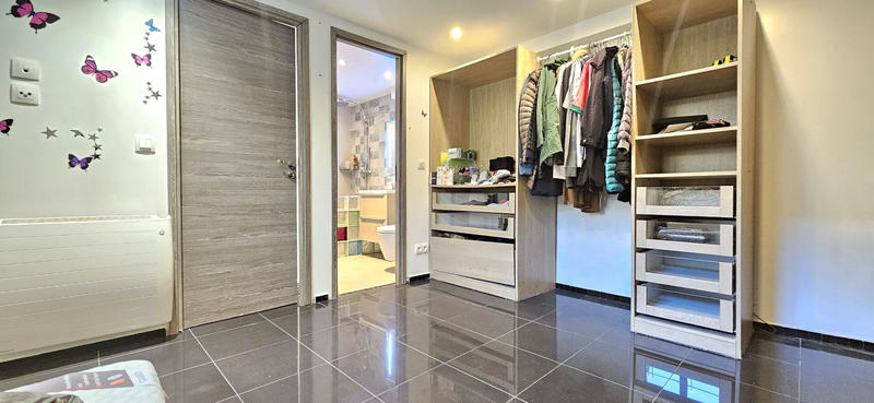 Appartement - 107 m² - 4 pièces