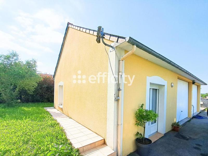 Maison - 230 m² - 8 pièces